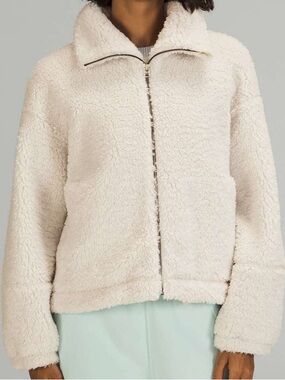 Lululemon White Opal Cinchable Fleece Zip-Up Jacket Size 6